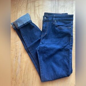 Like new Joe’s dark blue skinny denim